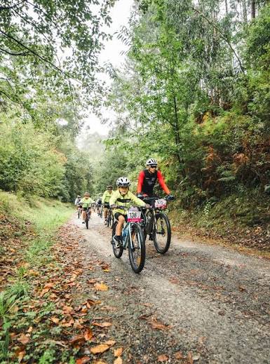 super amara colabora con la Vuelta Ciclista Solidaria de Mundaiz a favor de ADEMGI